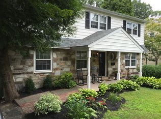 876 Fernhill Rd, Glenside, PA 19038