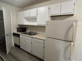303 Farside Dr APT 6, Rogersville, TN 37857