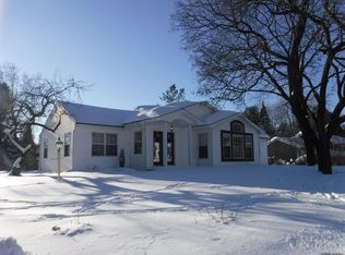 37 Grange Rd, Troy, NY 12180