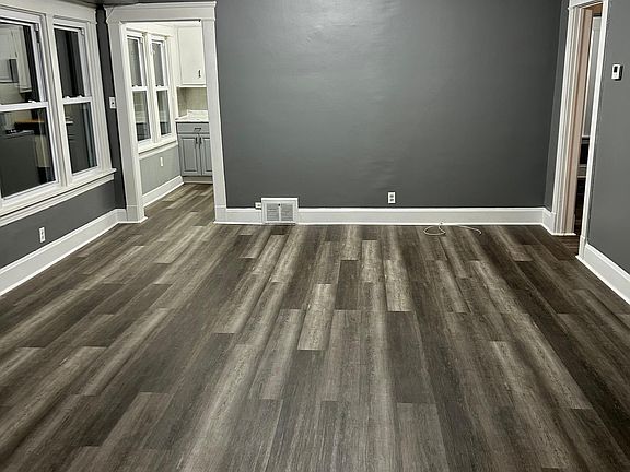 4th image of 1292 Bonnieview Ave