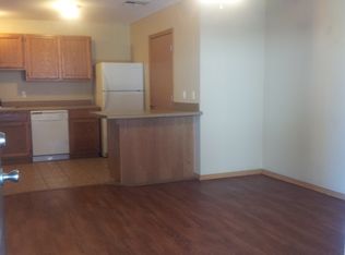 7806 SW Blue Jay Ln, Bentonville, AR 72712