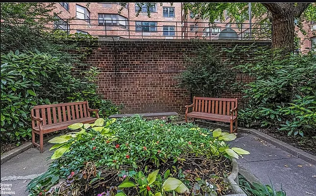 Sold by Brown Harris Stevens | media 10