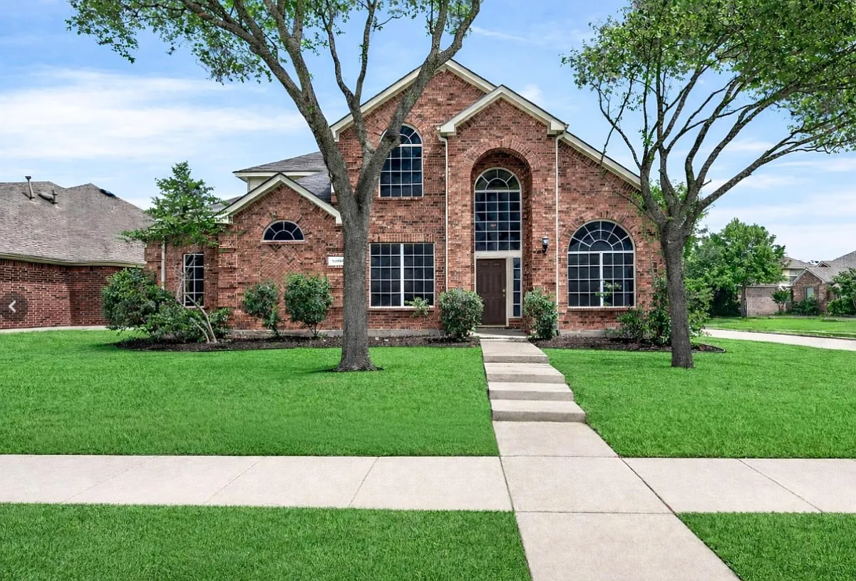 4 bed, 2905 sqft, $3,250 — Photo 1