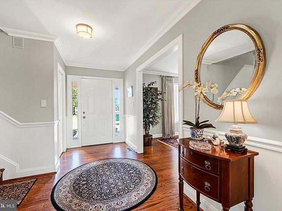 5th image of 2211 Old Bosley Rd