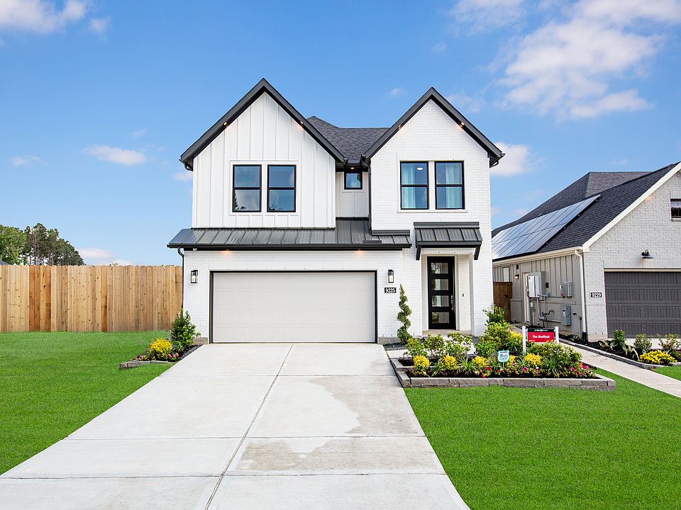 Sheffield Traditional L Exterior