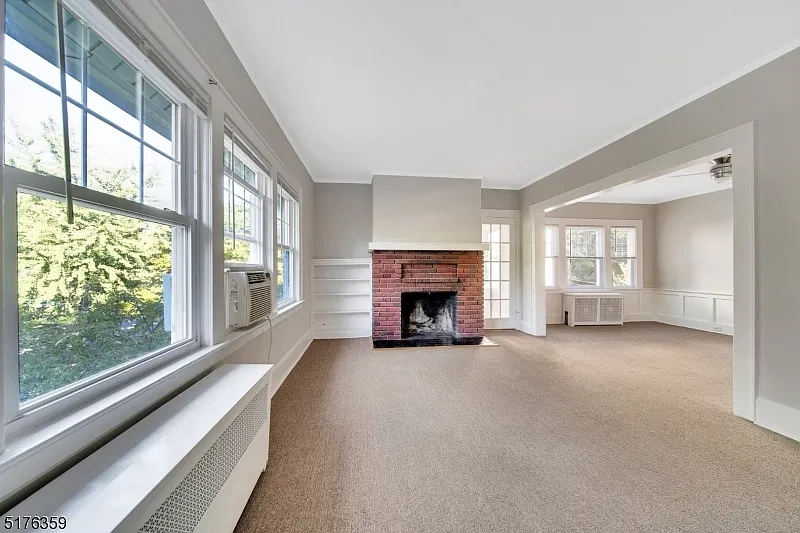 2 bed, 1.0 bath, $2,950 — Photo 3