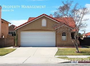 7662 Plumaria Dr, Fontana, CA 92336