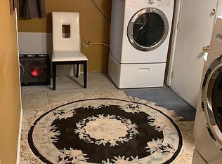 36 Shady Ln, Hamilton, NJ 08619