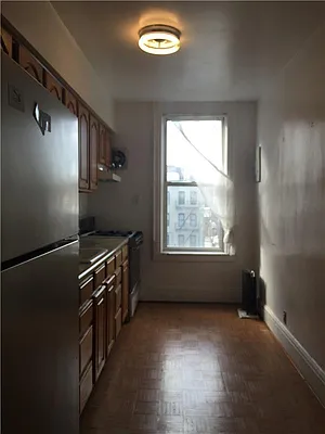 Rented by R New York | media 8