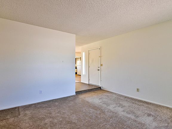 5th image of 1401 W Keating Ave
