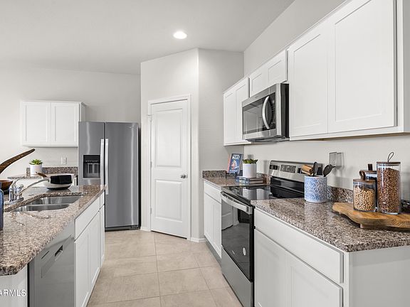 7th image of this home