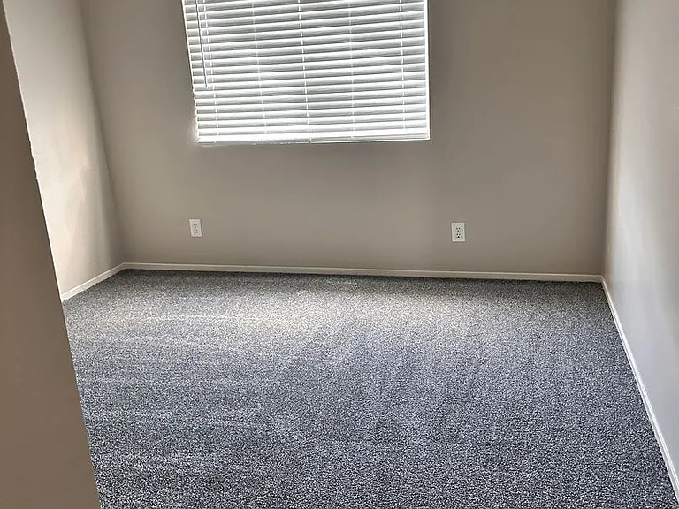 126 Elegante Way — Photo 14