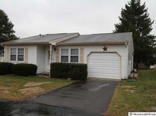 9 Caribou Dr, Manchester Township, NJ 08759