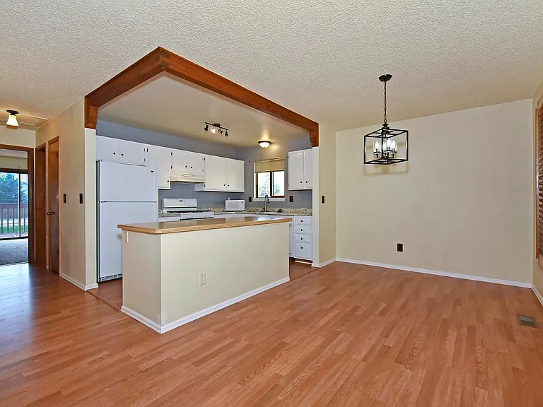 3729 Thundercloud Dr — Photo 6