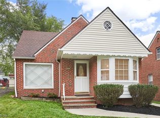 5333 Thomas St, Maple Heights, OH 44137