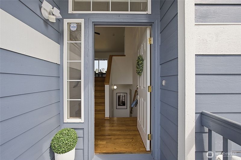 2nd image of 2105 79th Street Ct E