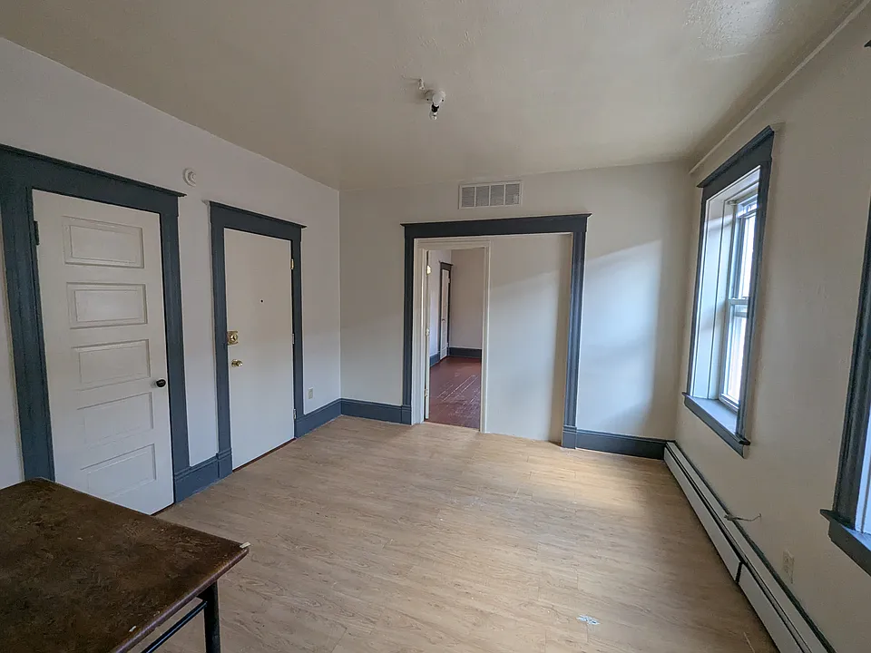 154 Washington St #2