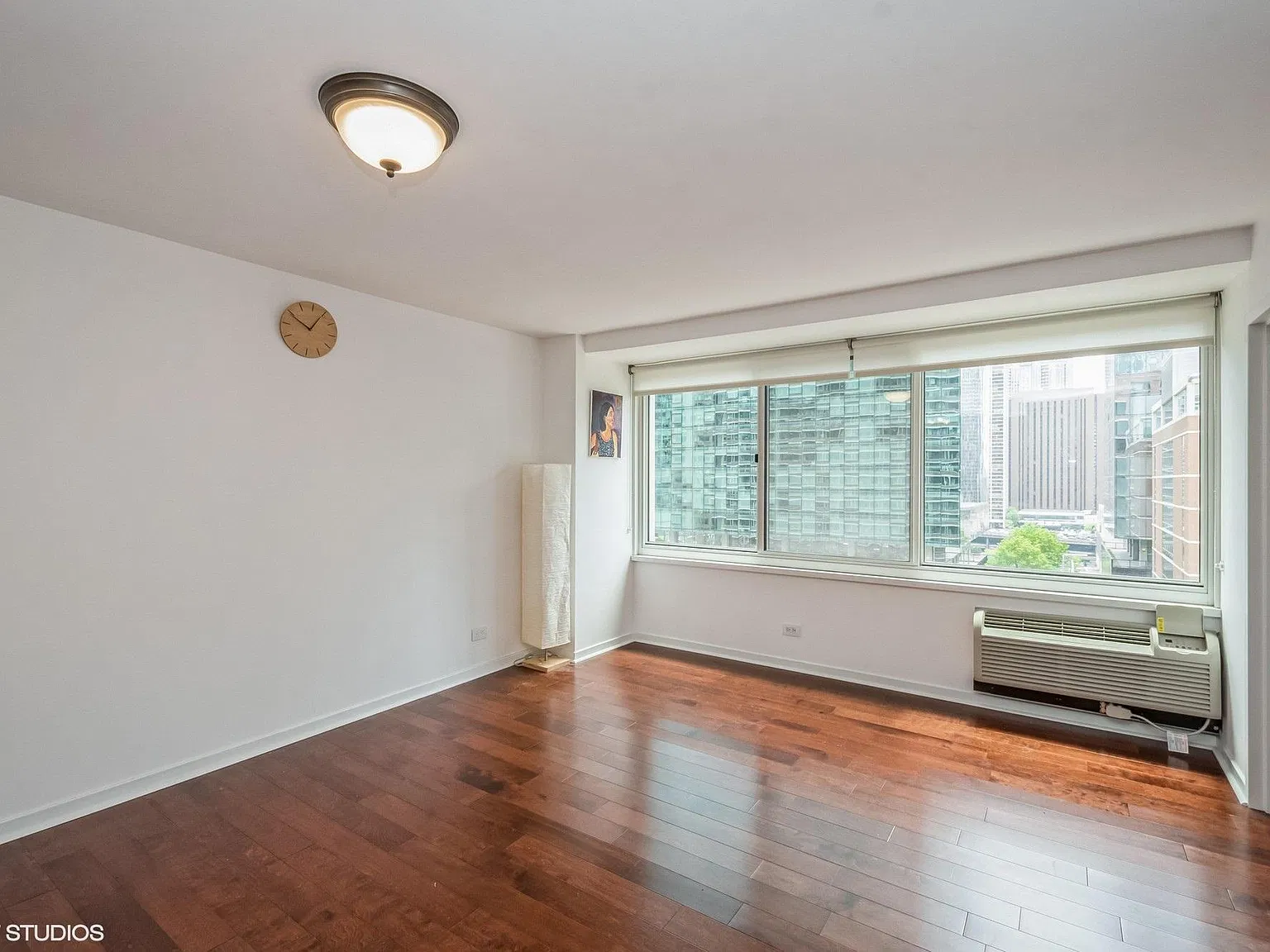 1 bed, 650 sqft, $2,200 — Photo 3
