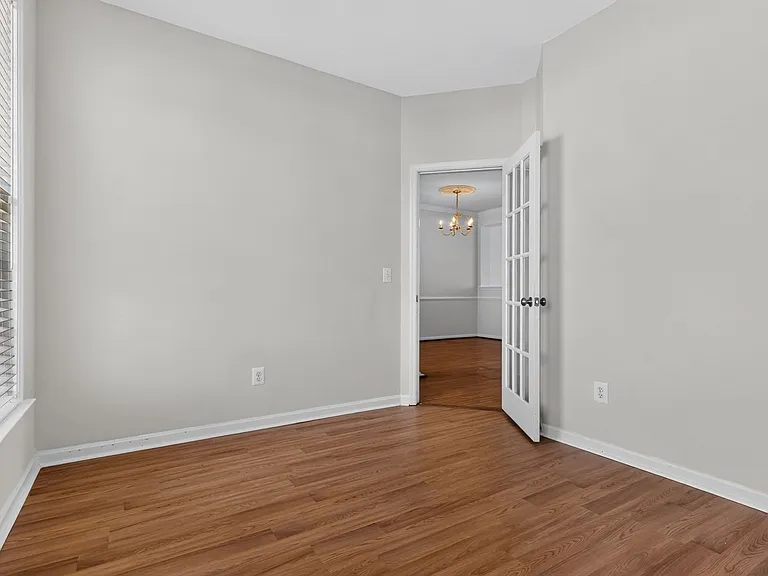 2347 Battery Hill Cir — Photo 6