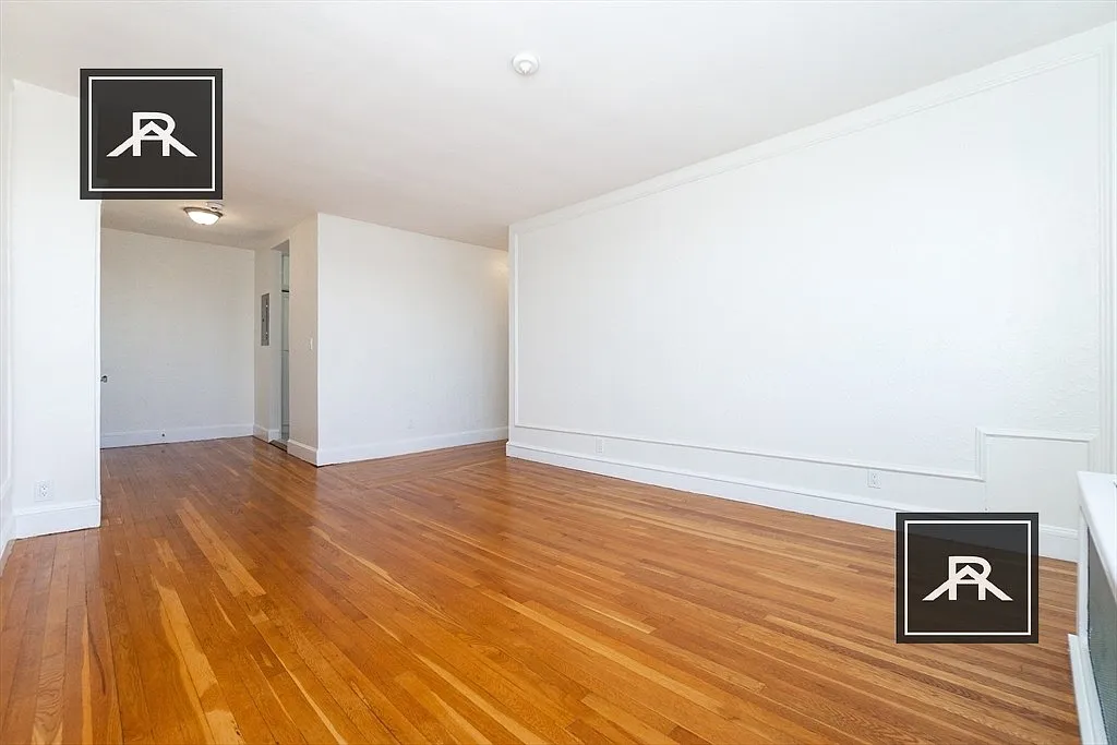 2 bed, 1.0 bath, 800 sqft, $3,000 — Photo 3