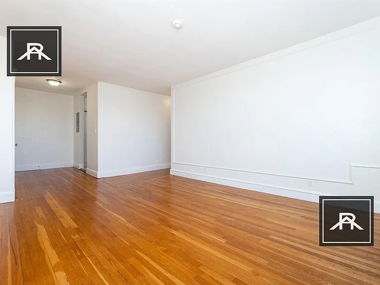 1999 Commonwealth Ave #34 — Photo 3