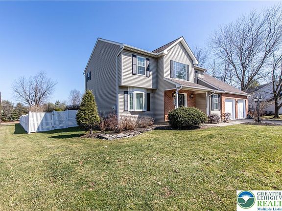 4th image of 4442 Lenox Dr