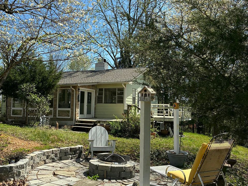 1st image of 114 Glendale Ln