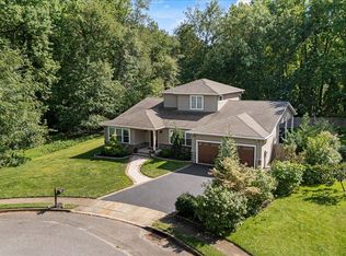 25 Bree Dr, Hamilton, NJ 08690
