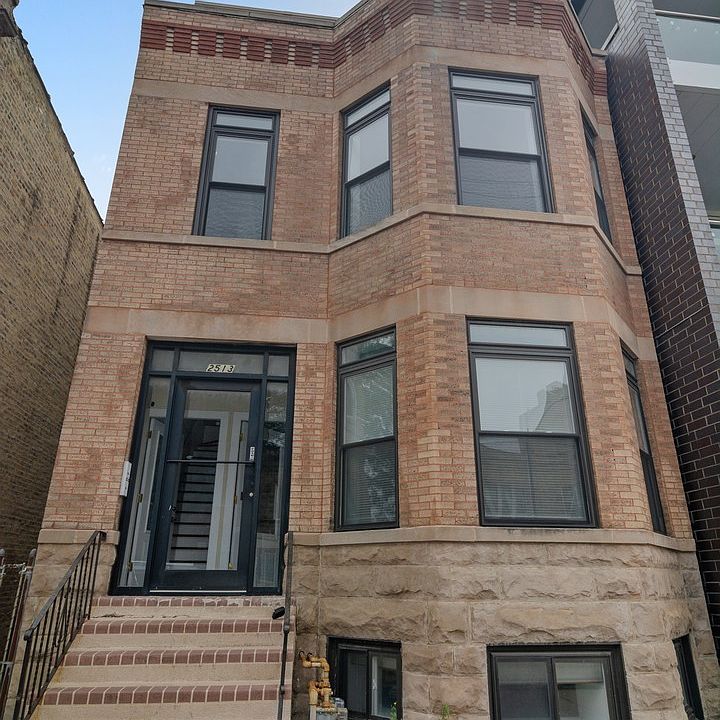 1st image of 2513 W Chicago Ave #2