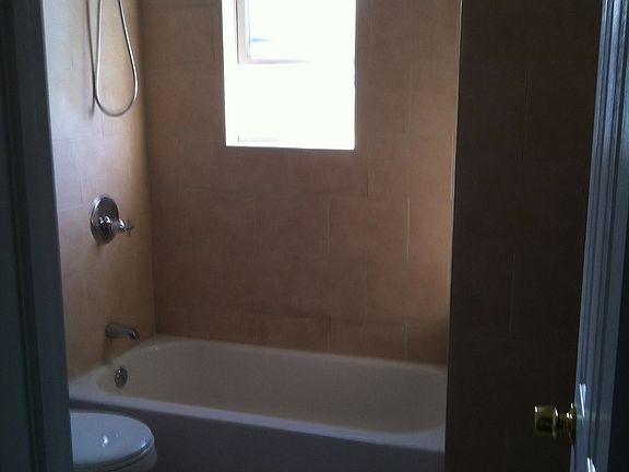 5th image of 2156 23rd St #2