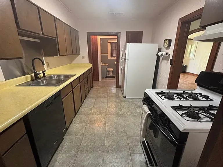 3624 Frazier Ave — Photo 11