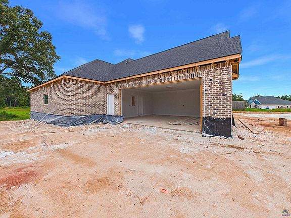 2nd image of 107 Colton Dr
