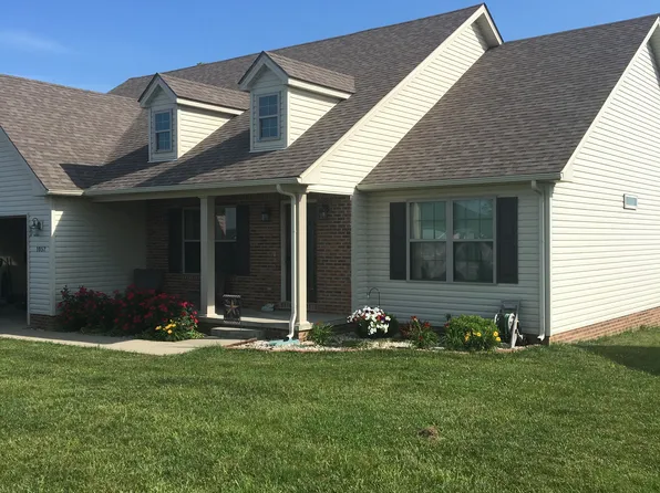 1057 Twin Oaks Blvd, Mount Sterling, KY 40353