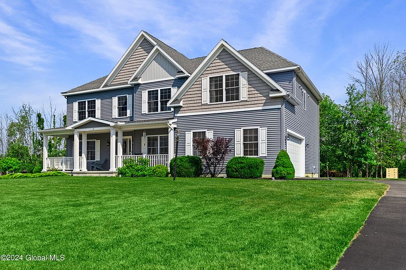 2nd image of 14 Red Barn Drive