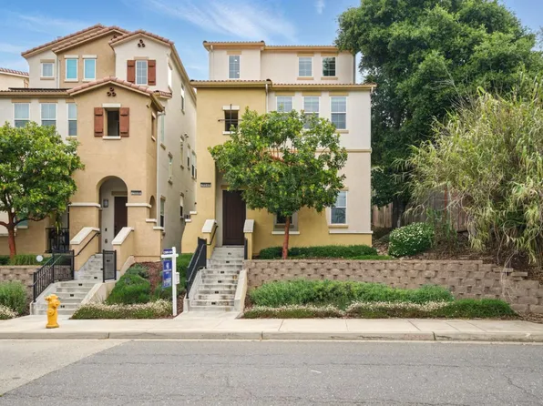 26540 Hayward Blvd, Hayward, CA 94542