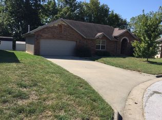 3886 W Rockwood St, Springfield, MO 65807