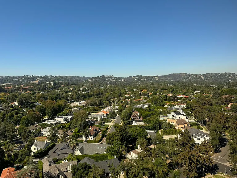 10445 Wilshire Blvd #1804 — Photo 5