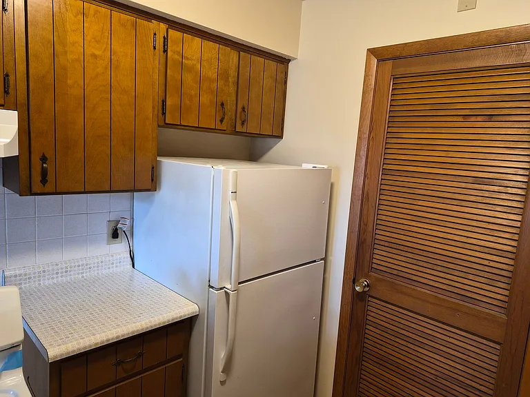 1150 Louisiana Ave — Photo 3