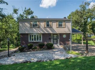 2564 Oldfield Ave, Bethel Park, PA 15102