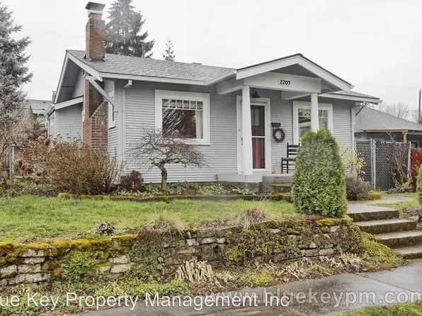 2207 C St, Vancouver, WA 98663