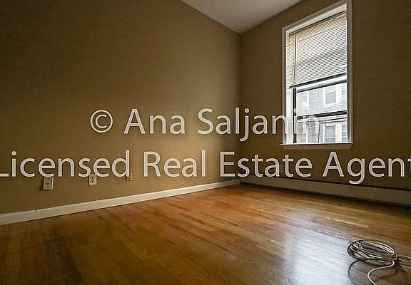 5th image of 4004 36th Ave APT 3A