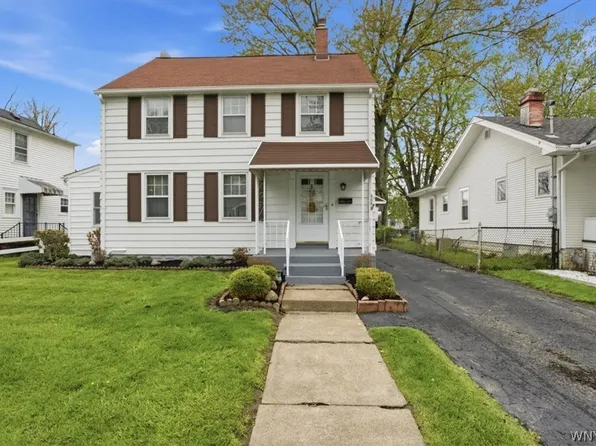 908 91st St, Niagara Falls, NY 14304