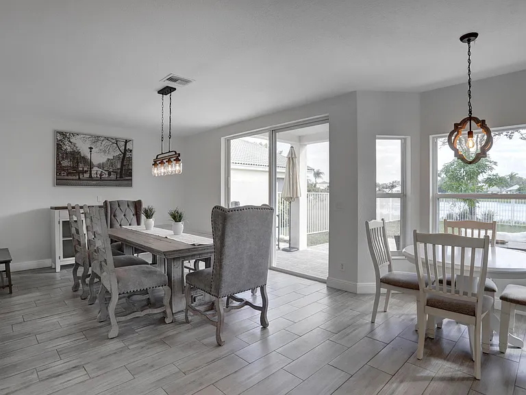 4018 Bluff Harbor Way — Photo 8