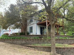 6257 Thomas Creek Rd, Junction City, KS 66441