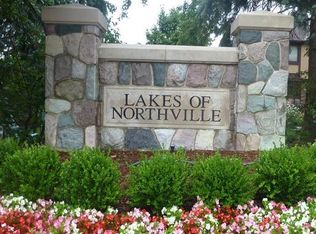 41539 Waterfall Rd, Northville, MI 48168