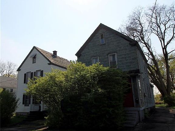 3rd image of 313 N Oscar St