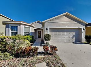 4925 Grassy Knoll Dr, Tavares, FL 32778