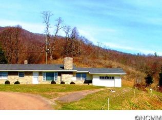 134 Joe Young Rd, Burnsville, NC 28714