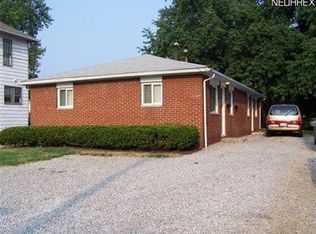 946 Inman St, Akron, OH 44306