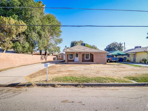 329 W 3rd St, Buttonwillow, CA 93206
